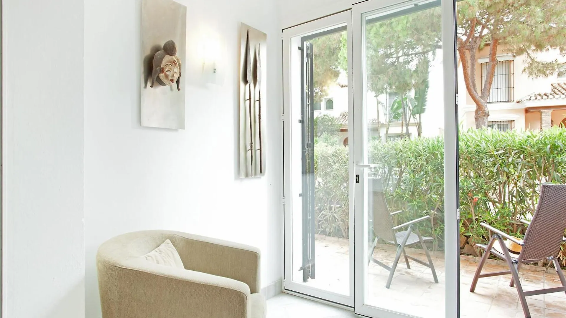 White Pearl Beach Elviria H1 Marbella