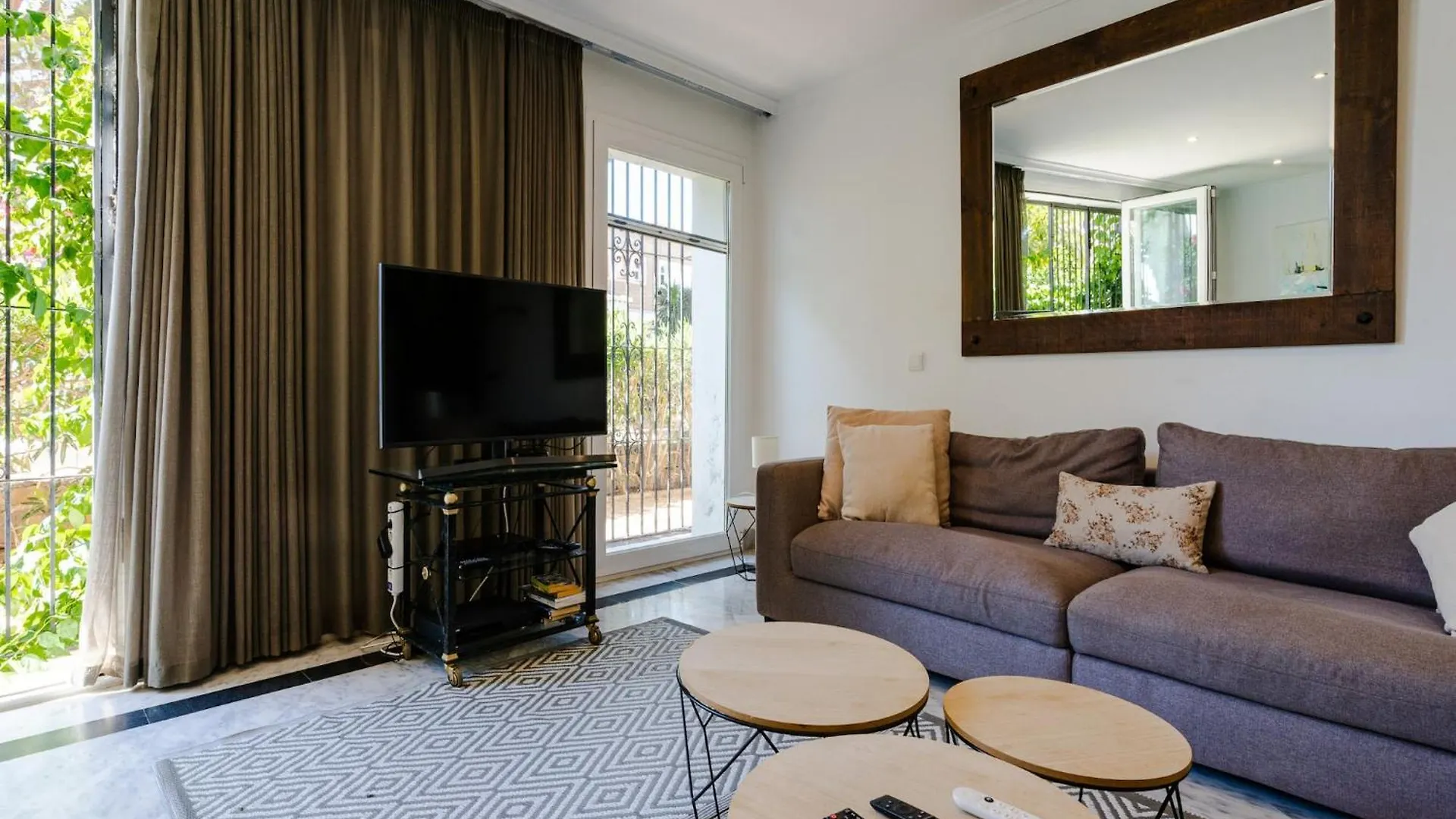 White Pearl Beach Elviria H1 Marbella Apartment