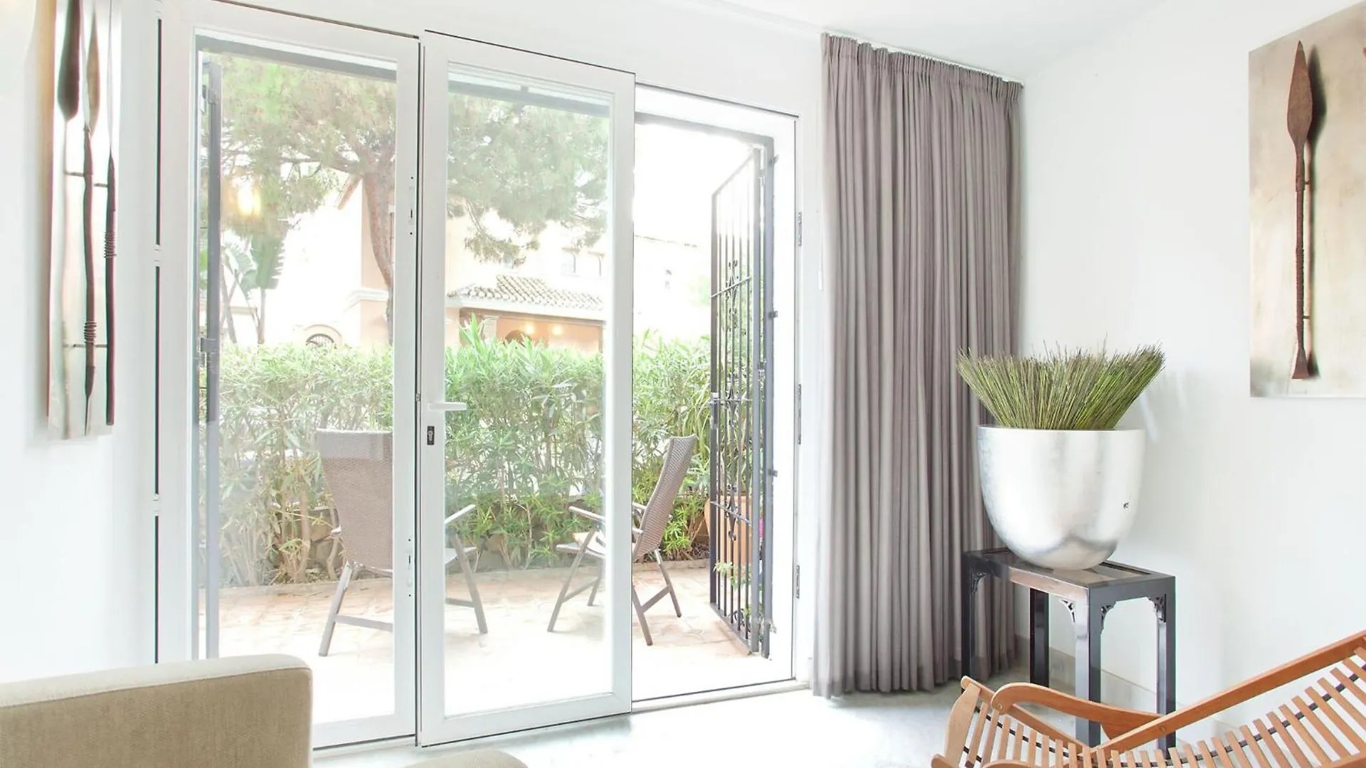 Apartment White Pearl Beach Elviria H1 Marbella