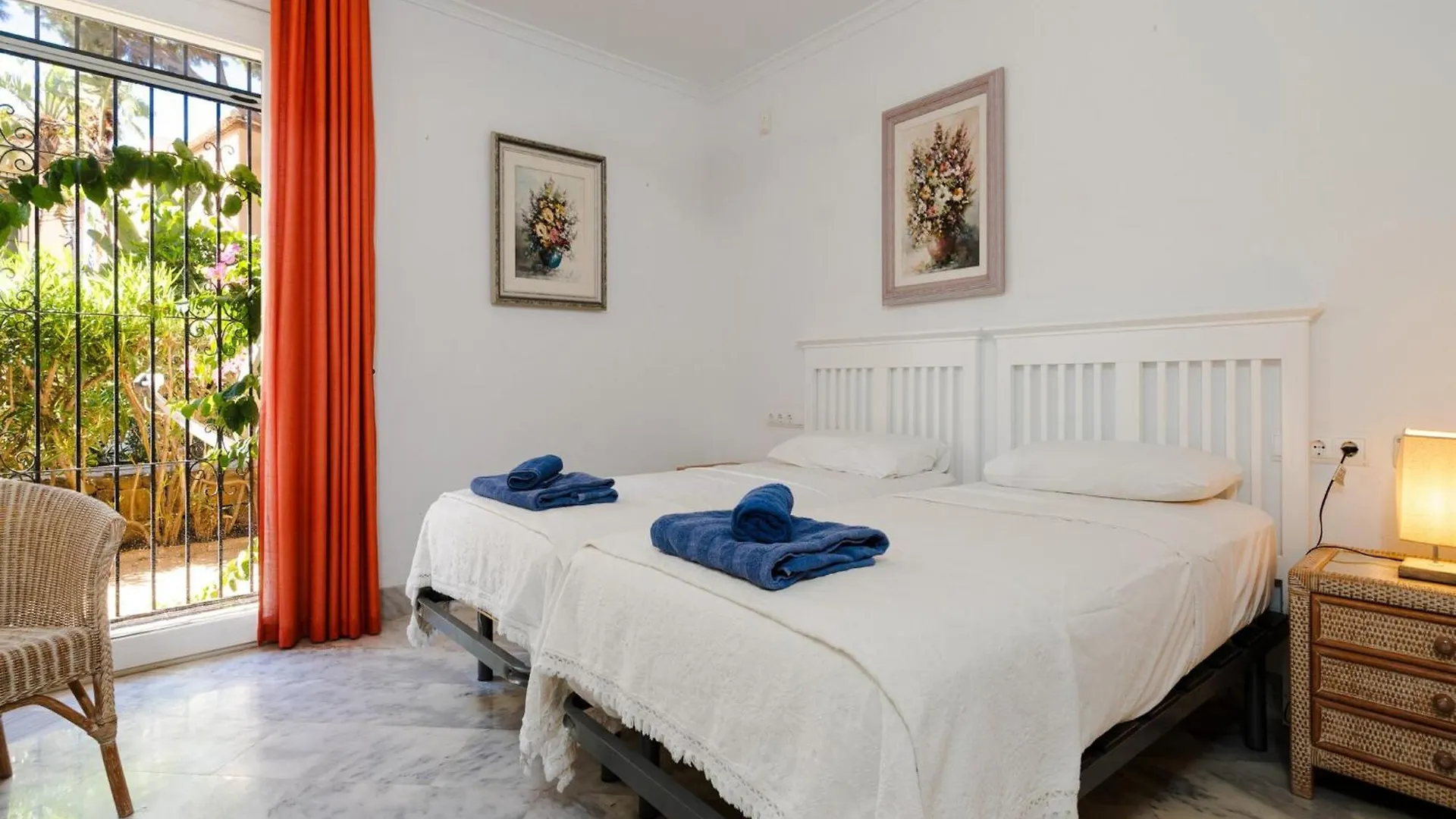 White Pearl Beach Elviria H1 Marbella Apartment